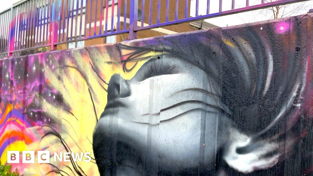 ‘We want our murals to show that there’s hope’