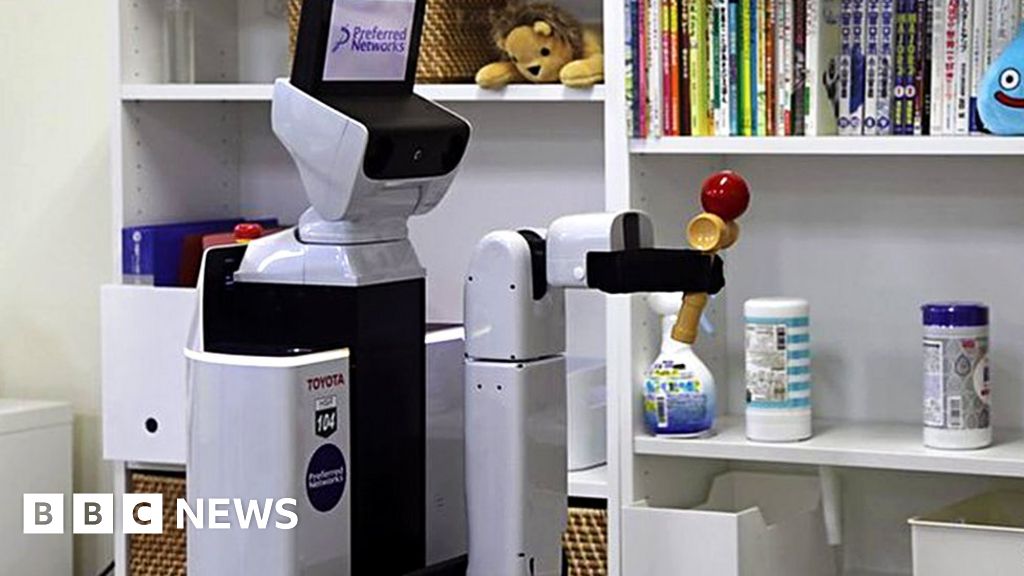 The robot that tidies up bedrooms