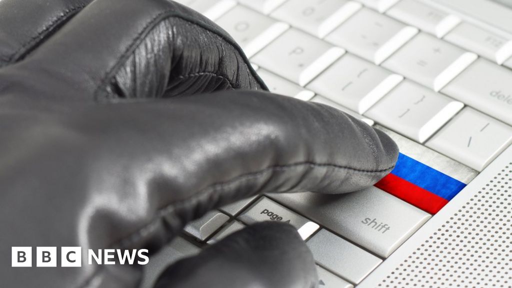 Bears With Keyboards: Russian Hackers Snoop On West - BBC News