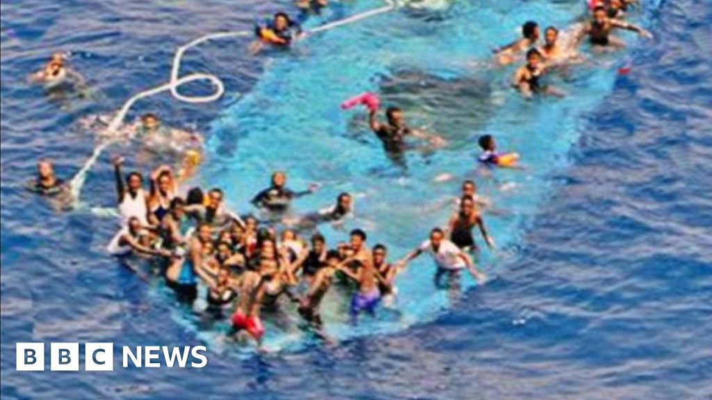 Migrant Crisis: Many Feared Dead In Shipwreck Off Libya - BBC News