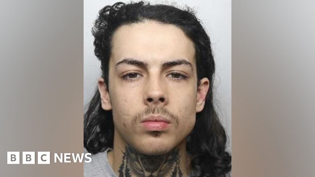 Man Seriously Injured Teenage Girls With Metal Pole In Sheffield man-seriously-injured-teenage-girls-with-metal-pole-in-sheffield