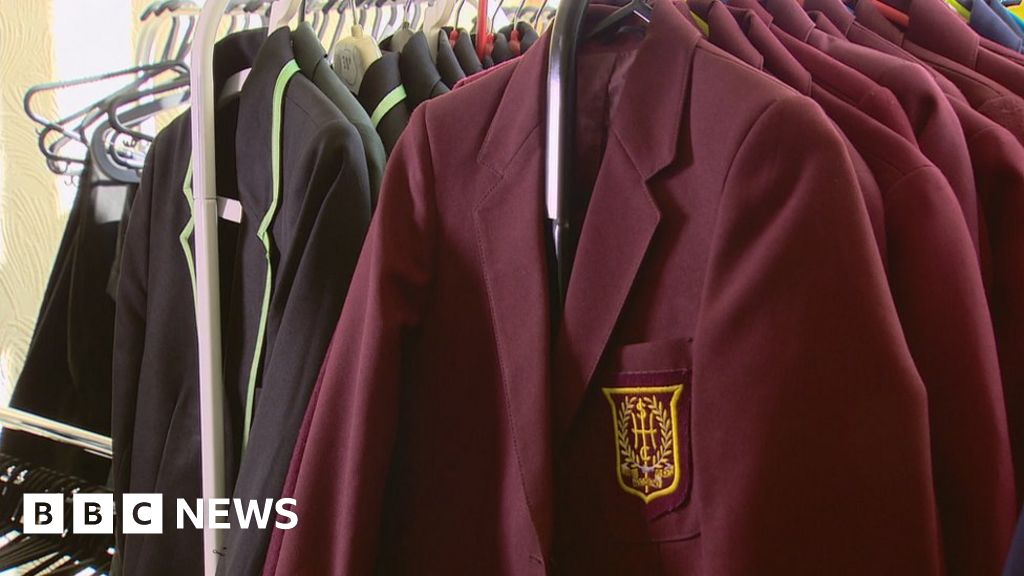 Scottish Borders Council raises school uniform grant BBC News
