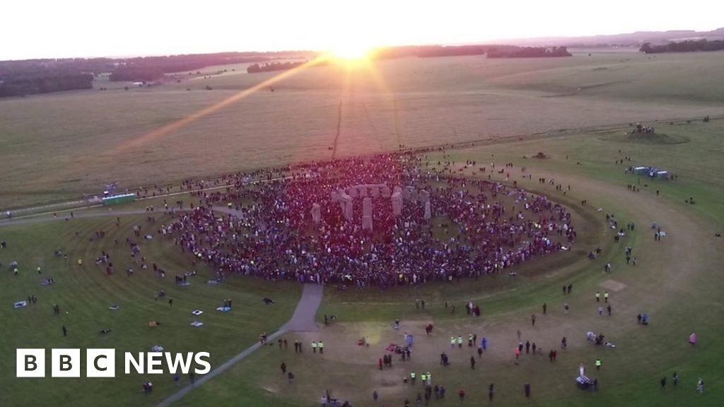 Summer solstice See the Stonehenge crowd from the sky