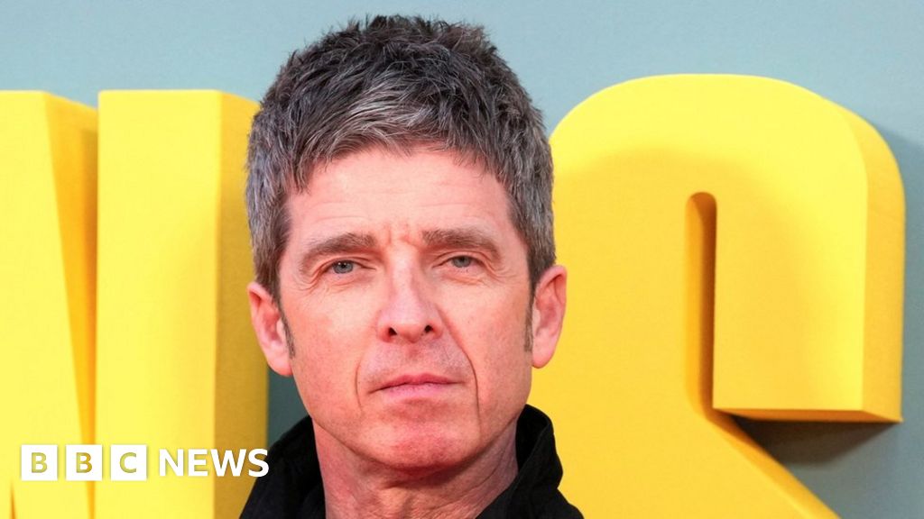 Noel Gallagher says he will 'never say never' to Oasis reunion