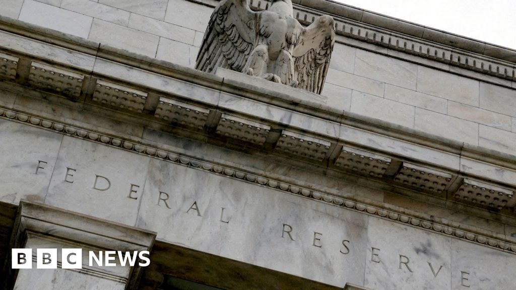 US interest rate setter says no hurry to cut