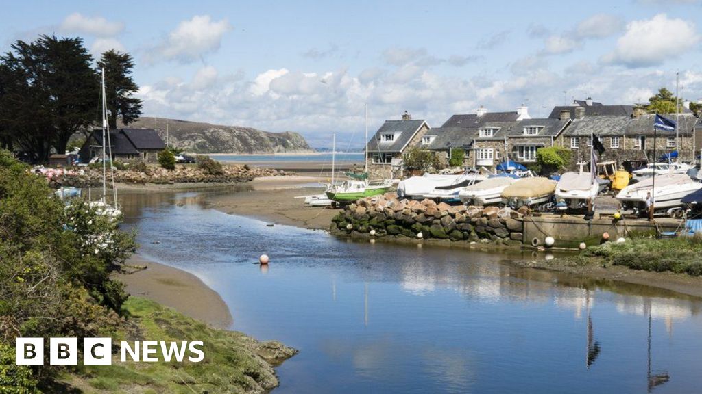 Second homes Council tax premium working, says Gwynedd BBC News