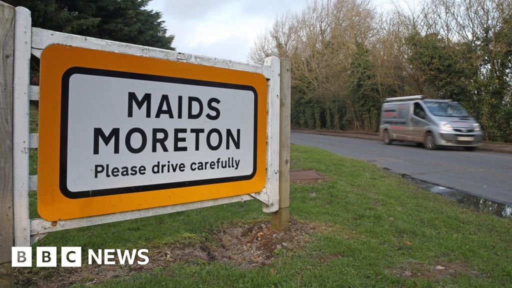 Maids Moreton Murders: Two Men Released On Bail - BBC News