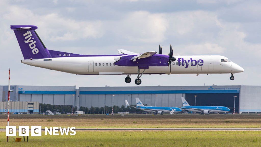 Flybe collapse: Shock for staff after new lease of life, says Robinson