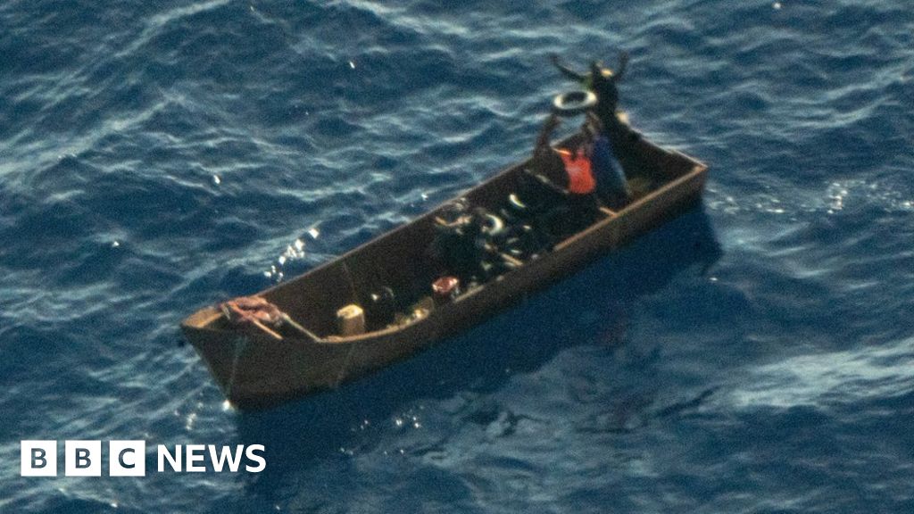 Forty-one migrants die in shipwreck off Lampedusa