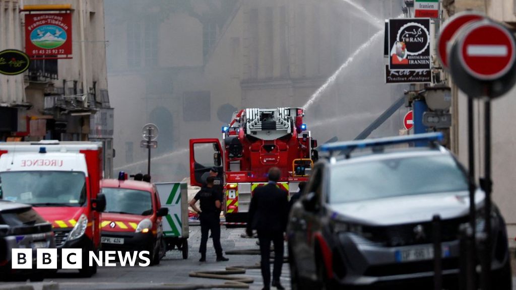 Paris explosion: Seven critically injured after blast