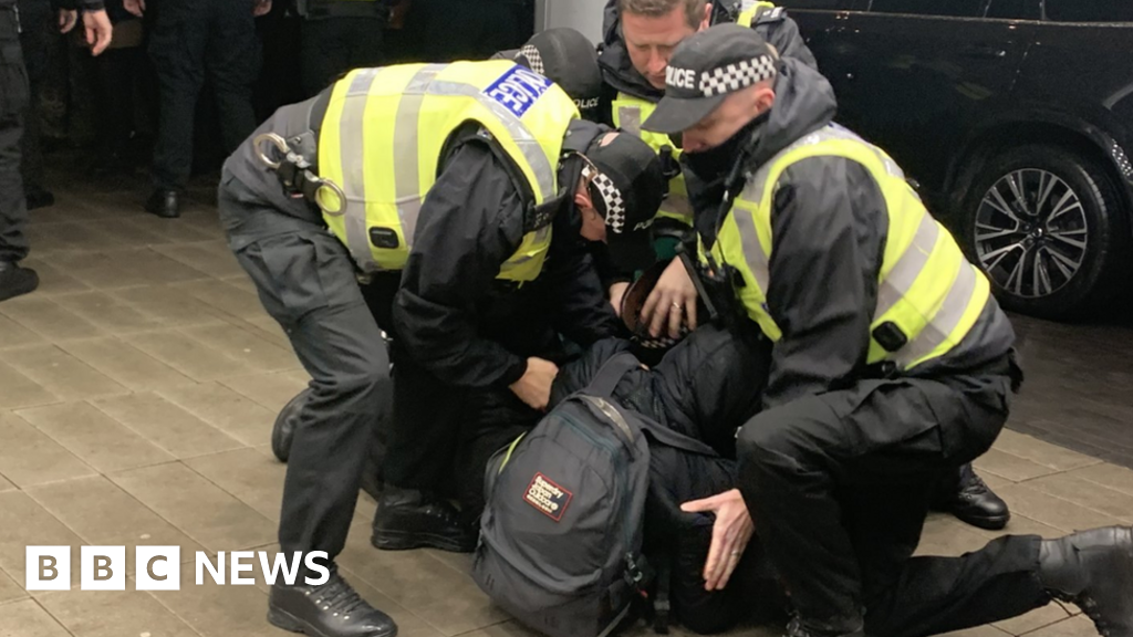 Gaza protesters arrested at Keir Starmer Labour gala in Glasgow