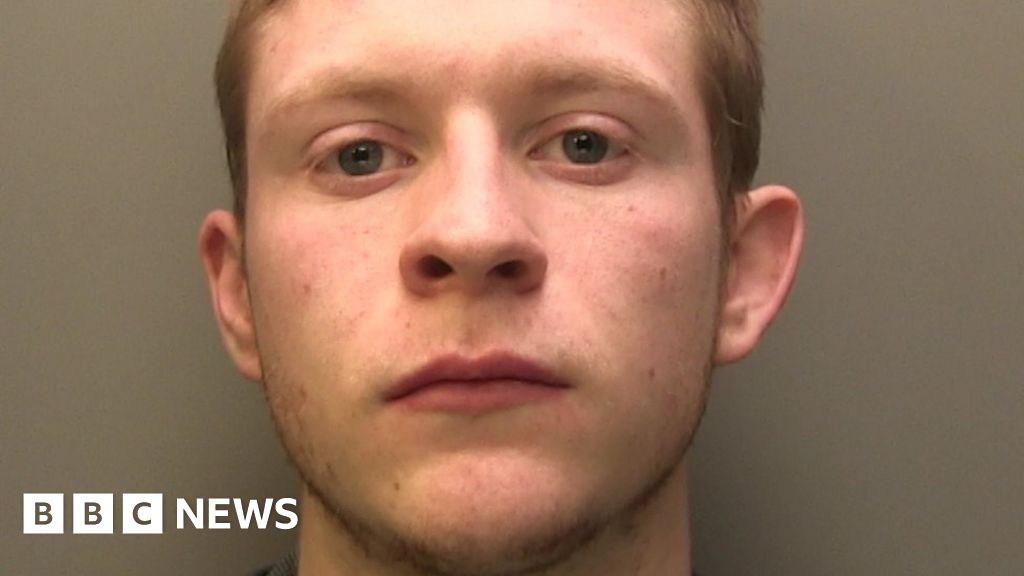 Lincoln Man Jailed For Sex Offences Against Girl 14 Bbc News
