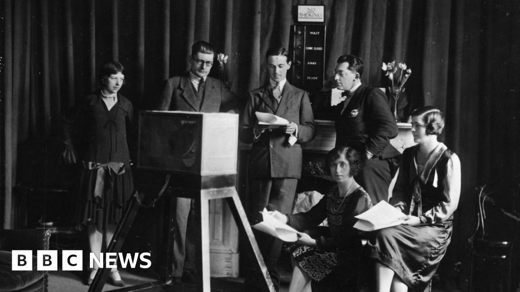 BBC marks a centenary of broadcasting in the South West - BBC News