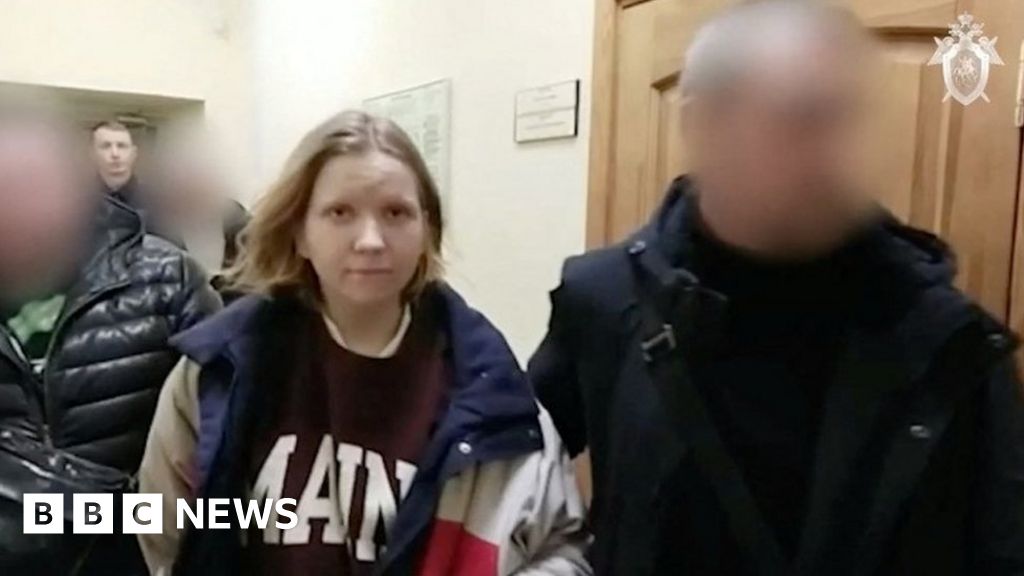 Darya Trepova: Russia cafe bomb suspect charged with terrorism