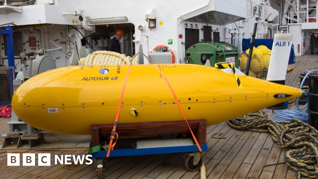 'Boaty McBoatface' loaded for Friday departure - BBC News