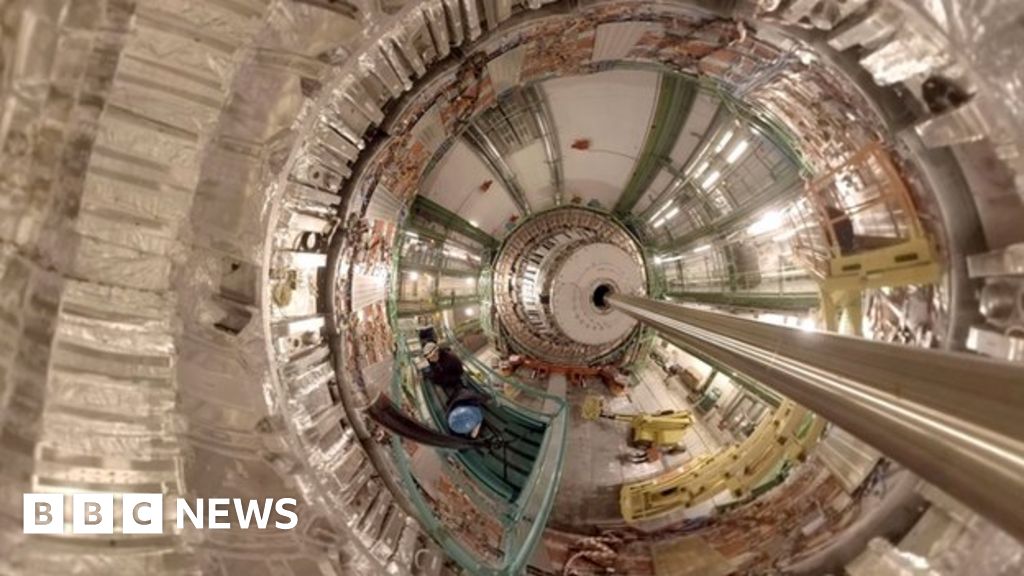 360degree tour of Cern's Large Hadron Collider BBC News