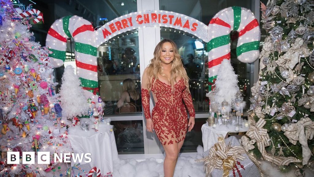 Why Mariah Carey Is Still Queen Of The Christmas Charts