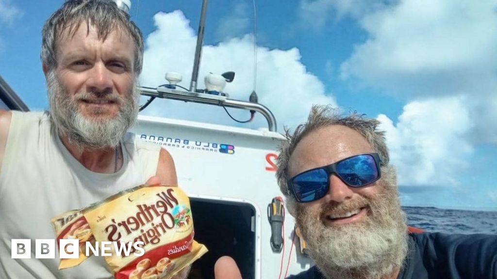 Atlantic rowers thank Mansfield pupils for their support