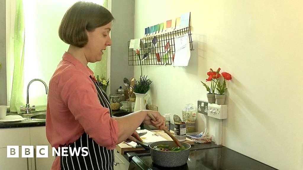 The County Durham chef cooking her way to happiness - BBC News