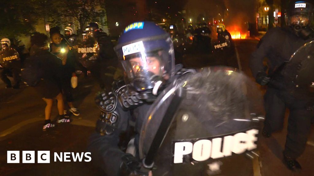 BBC cameraman charged at by police near White House