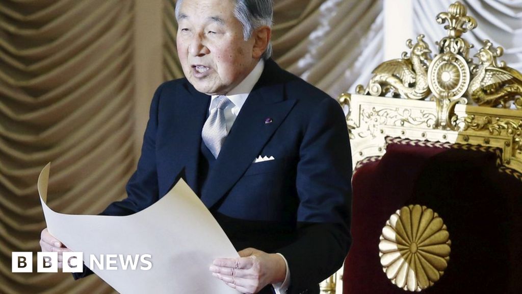 Japanese emperor 'wishes to abdicate'
