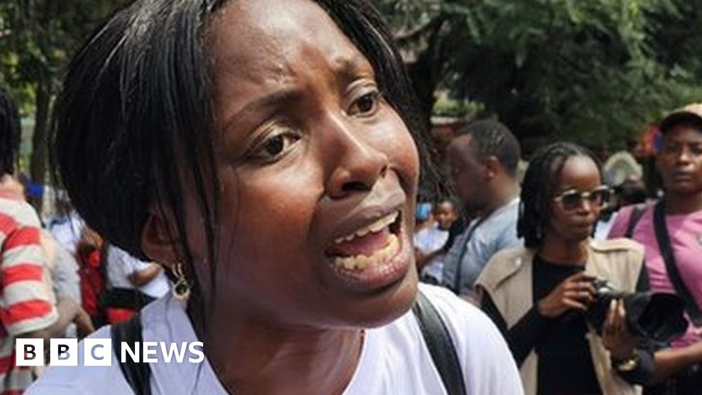 Убийство на жени в Кения: Стотици протестират срещу насилието срещу жени