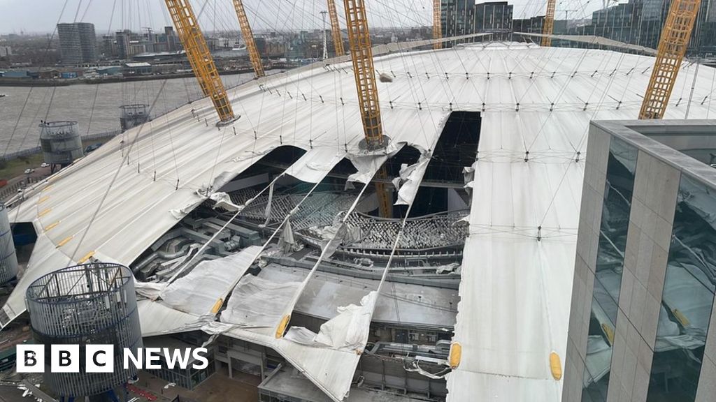 Storm Eunice: O2 arena closes as roof shredded in high winds