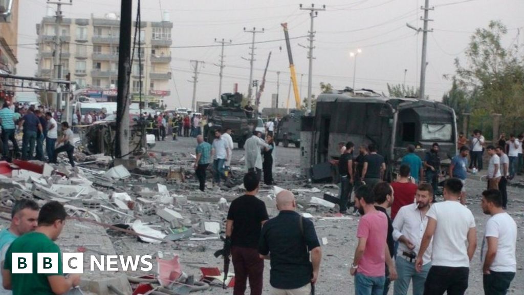 Turkey-PKK Conflict: Eight Killed In Twin Bomb Blasts - BBC News