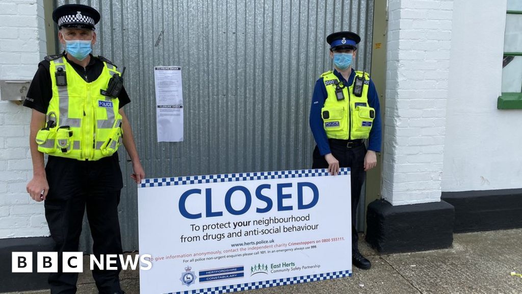 Woman arrested over Stortford illegal silent disco