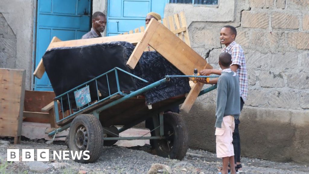 Überschwemmungen in Kenia: Häuser in Nairobi zerstört, als sich der Zyklon Hidaya nähert