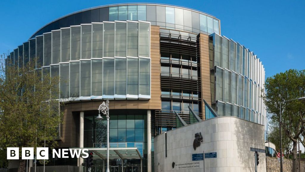 Vojislav Buzakovic: Alleged Serbian war criminal found hiding in Ireland