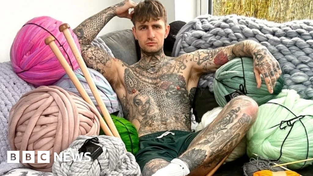 The Tattooed Knitter from TikTok Breaks Knitting World Record