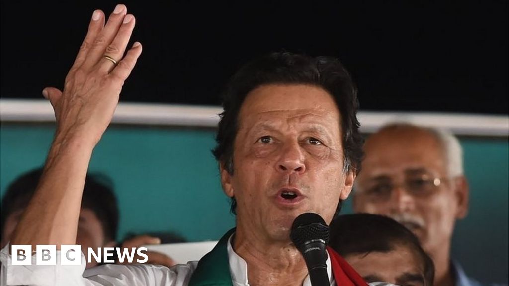 Pakistan Election Imran Khan Scents Victory