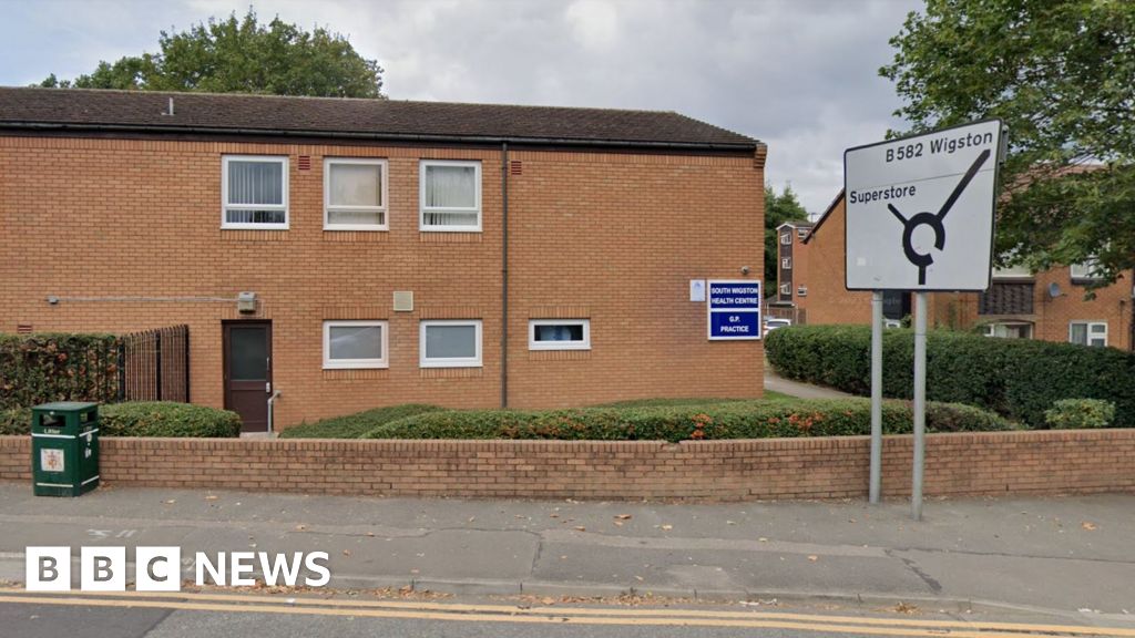 South Wigston GP centre criticised over cancer care delays - BBC News