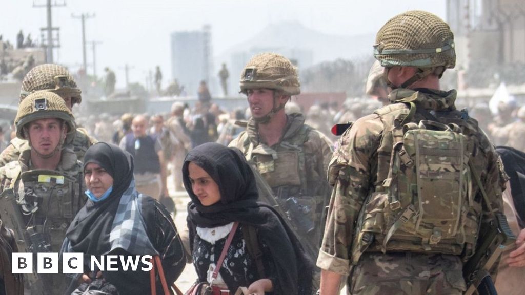 UK security planning loose and lacks oversight, MPs and peers say