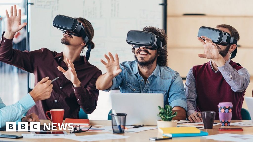 Virtual reality brings new vision to workplace training