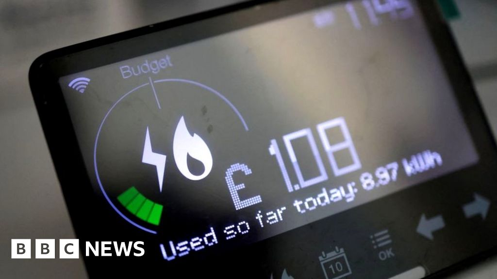 Cost of living: Energy bills to rise 14 times faster than wages, says TUC