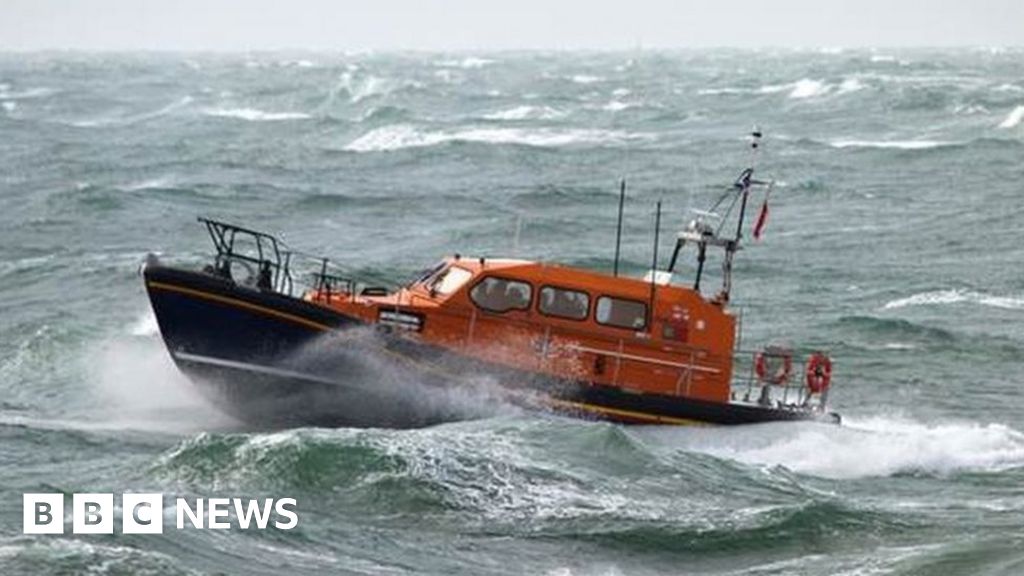 New Pwllheli lifeboat station planned by RNLI - BBC News