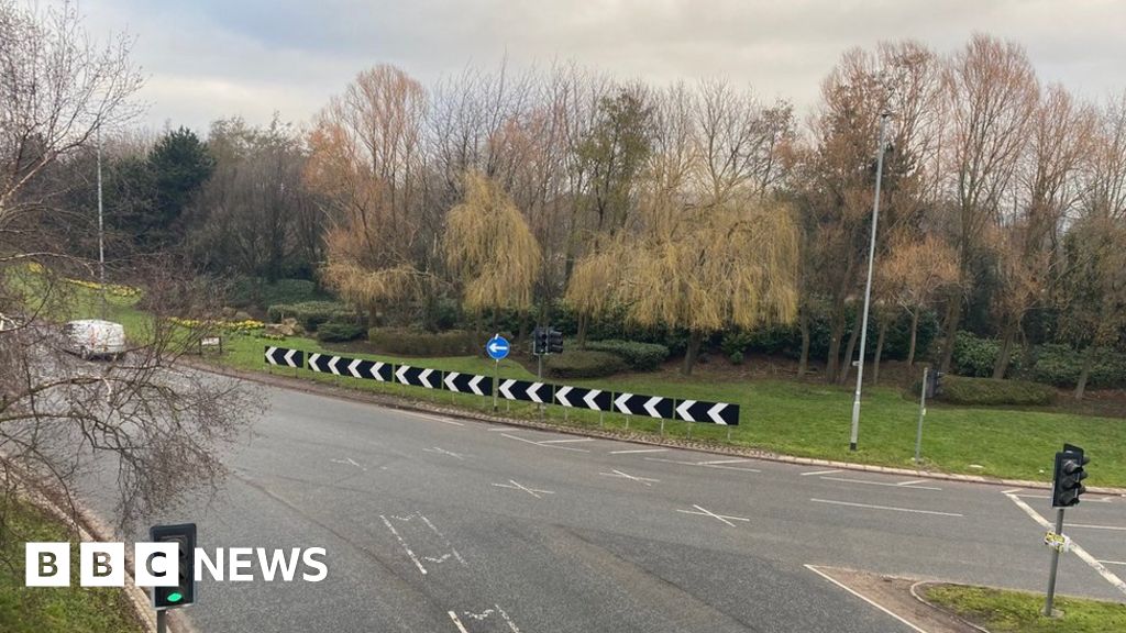 Armley Gyratory plan critical for Leeds city centre - BBC News