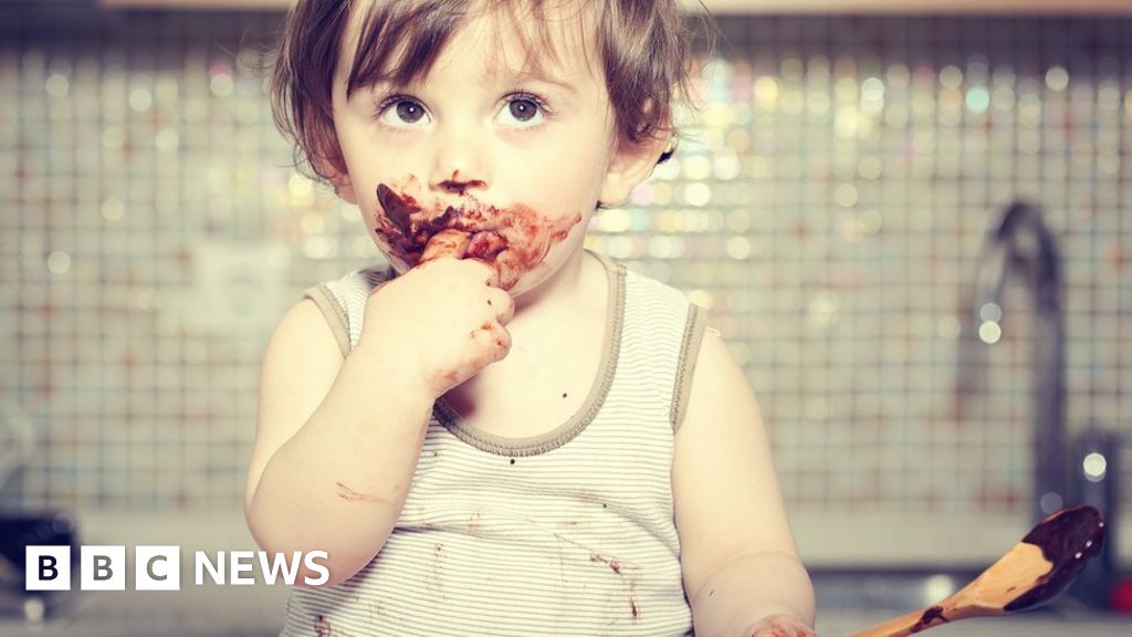 The Secret Of Why We Like To Eat Chocolate Bbc News 