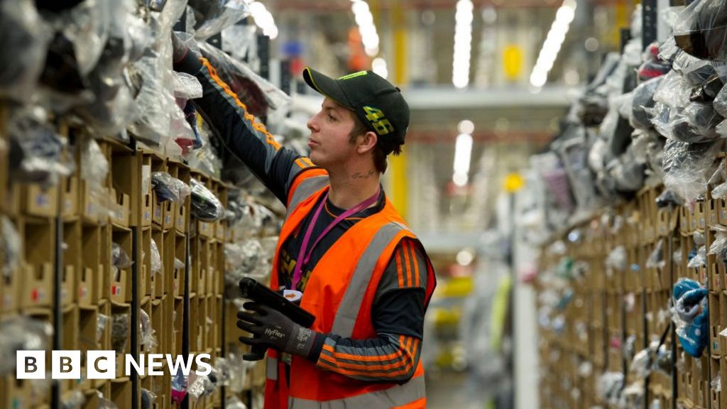 Hundreds of employees are injured at the Amazon UK warehouse, GMB claims