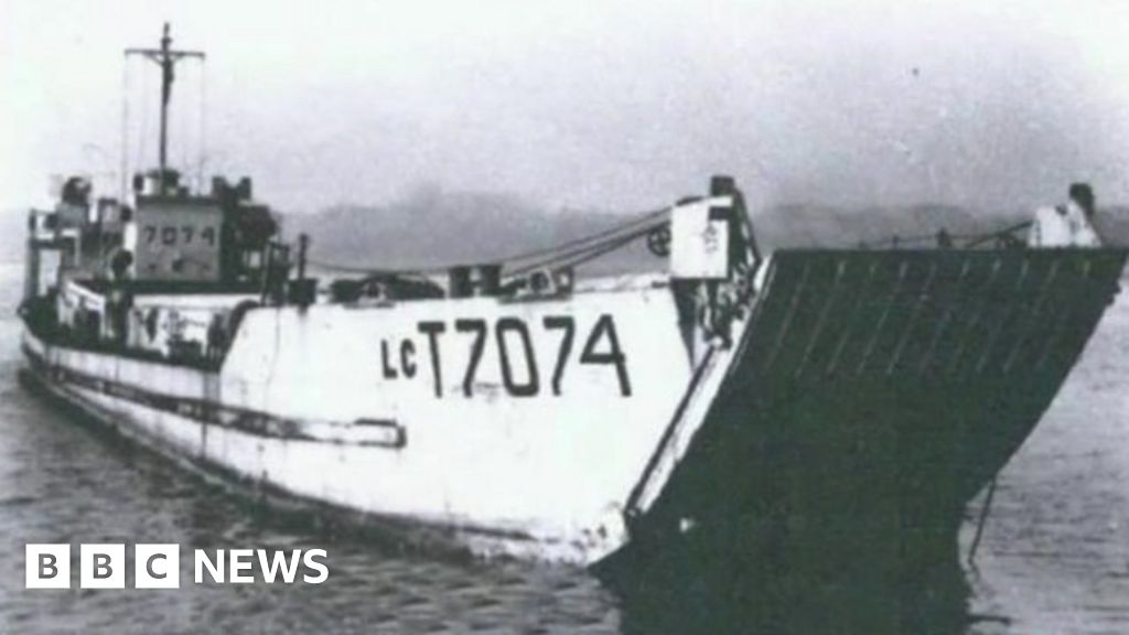 D Day Tank Landing Craft Being Restored In Portsmouth Bbc News