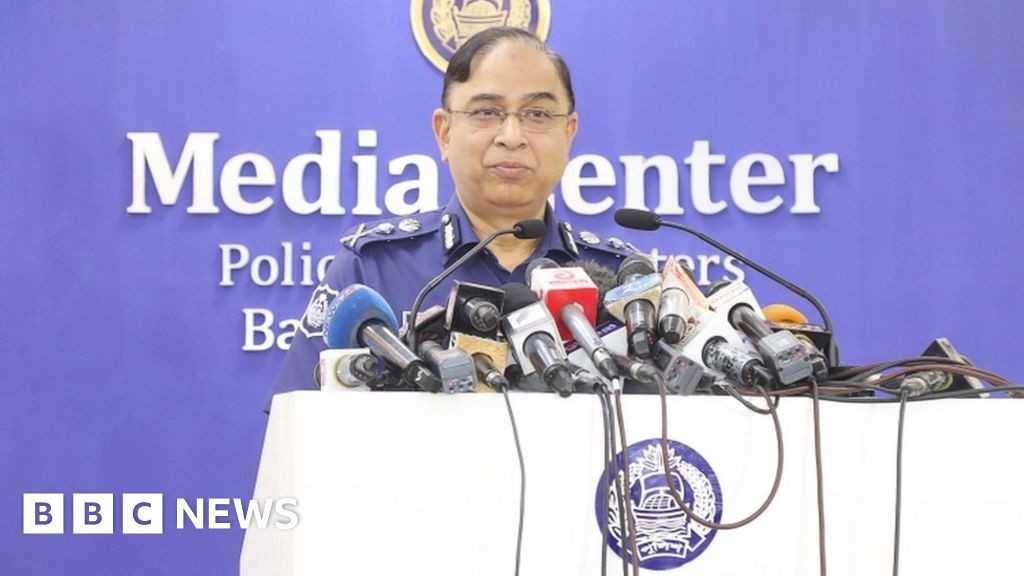 Bangladesh lynchings: Eight killed by mobs over false child abduction rumours