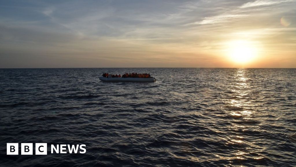 Dozens of migrants die in shipwreck off Libya - UN