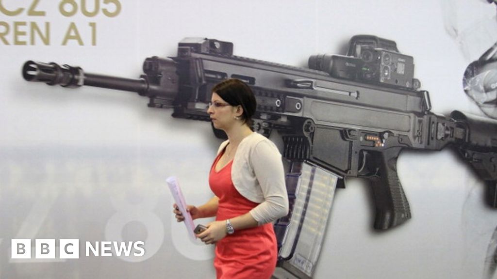 Czech Parliament Moves To Legalise Firearm Ownership