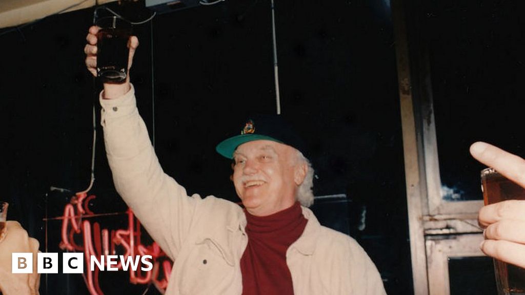 US psychedelic pioneer and spiritualist Ram Dass dies aged 88