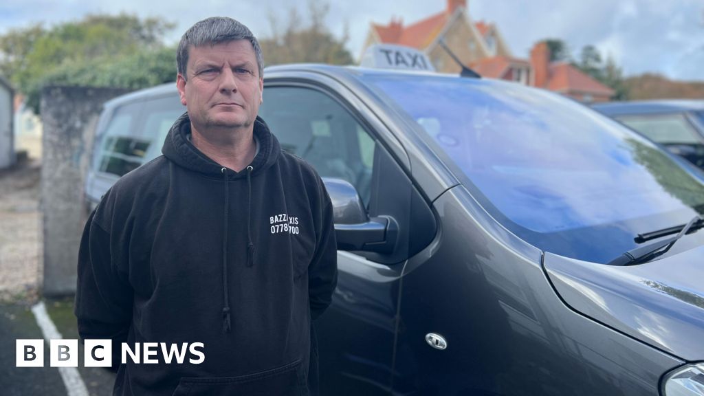 Business travel 'needs to recover' further in Guernsey