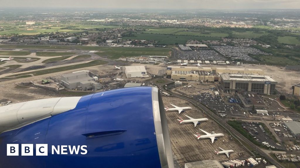 Heathrow Airport: PM says she backs expansion with third runway - BBC News