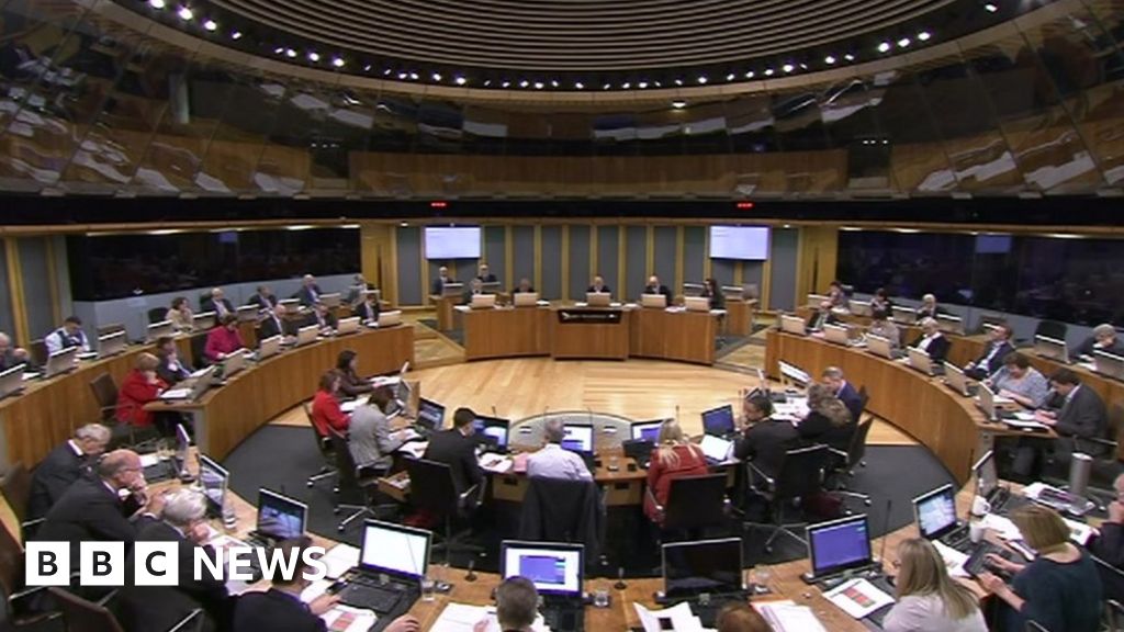 Assembly rejects Welsh-only Senedd Cymru name