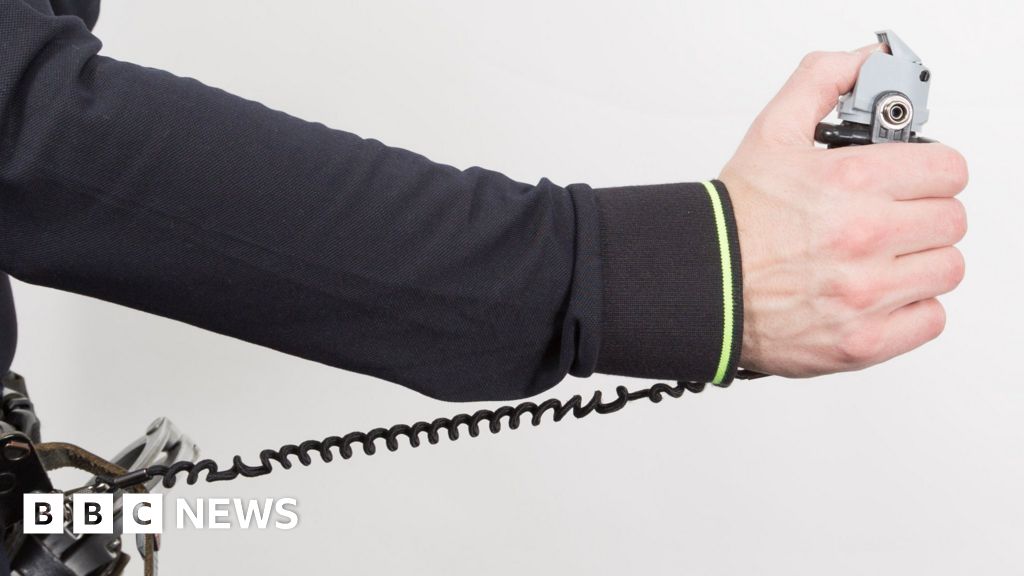 Pava spray 'banter' PC guilty of misconduct BBC News